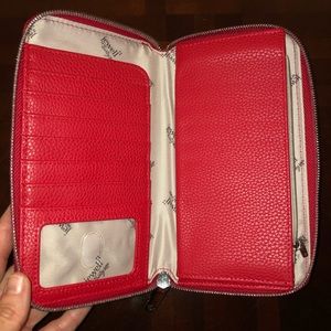 Red wallet